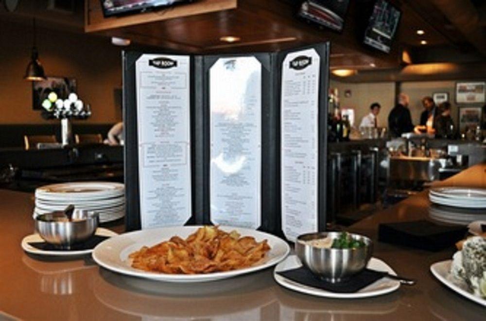 Pomeroy Inn & Suites At Olds College Εξωτερικό φωτογραφία
