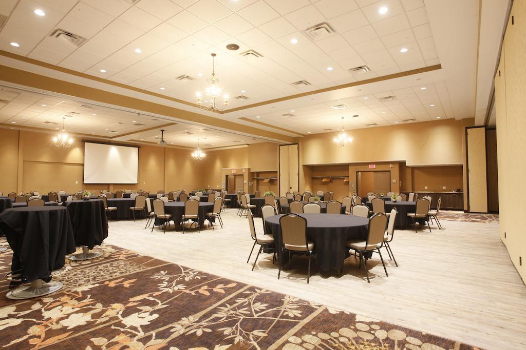 Pomeroy Inn & Suites At Olds College Εξωτερικό φωτογραφία