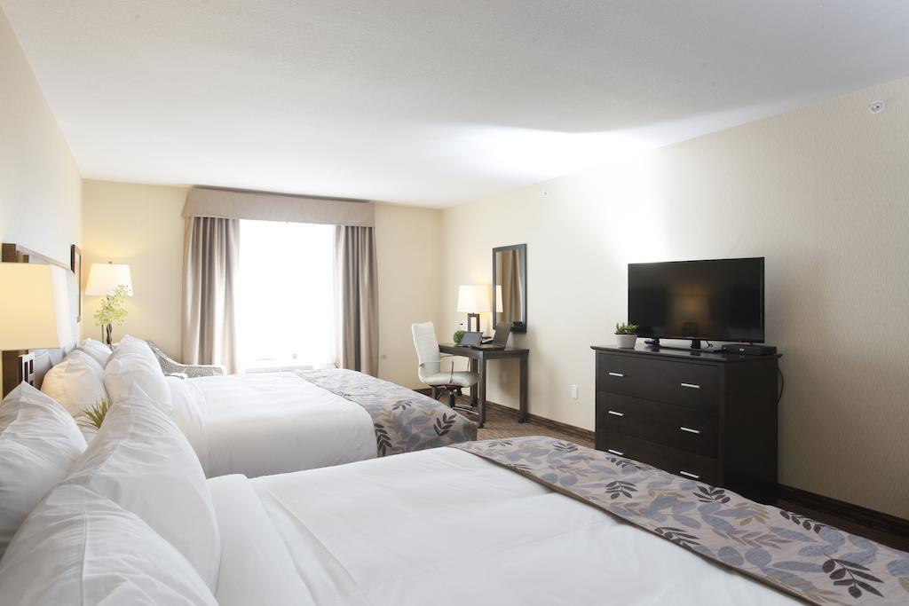 Pomeroy Inn & Suites At Olds College Δωμάτιο φωτογραφία