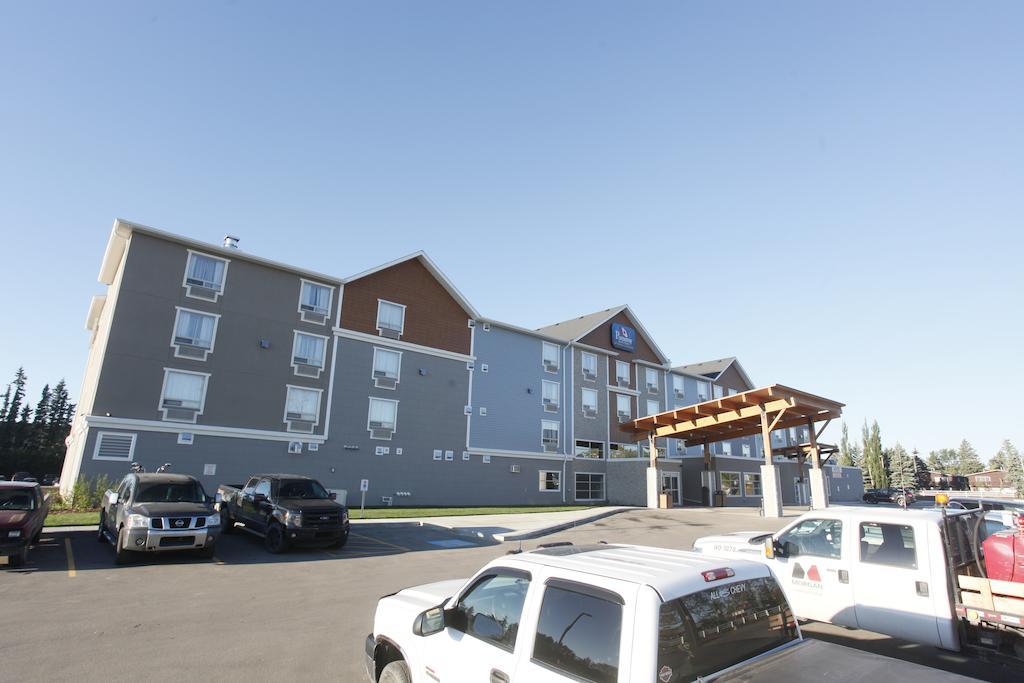 Pomeroy Inn & Suites At Olds College Εξωτερικό φωτογραφία