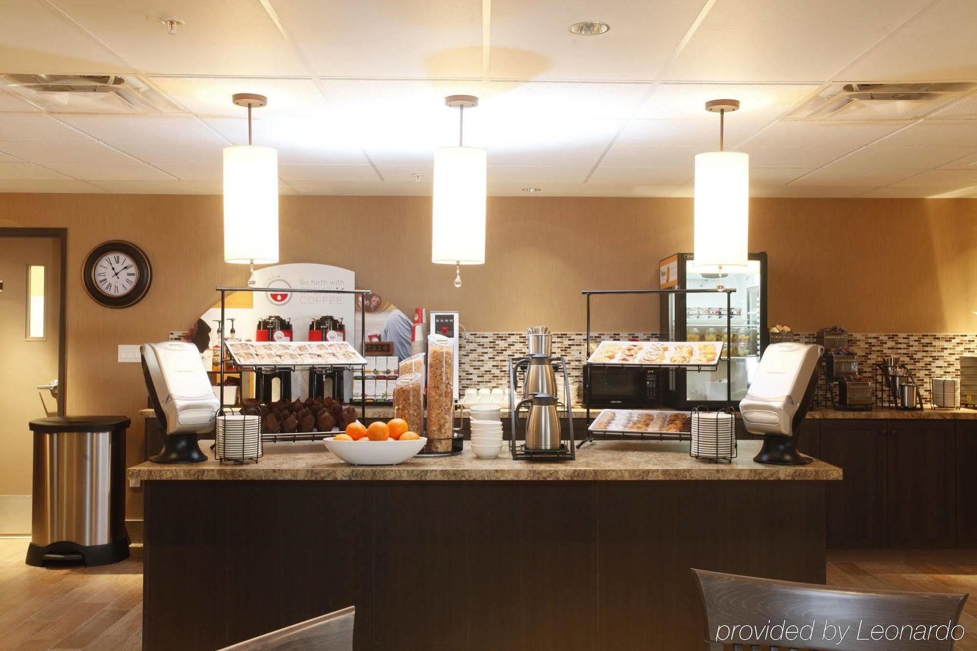 Pomeroy Inn & Suites At Olds College Εξωτερικό φωτογραφία