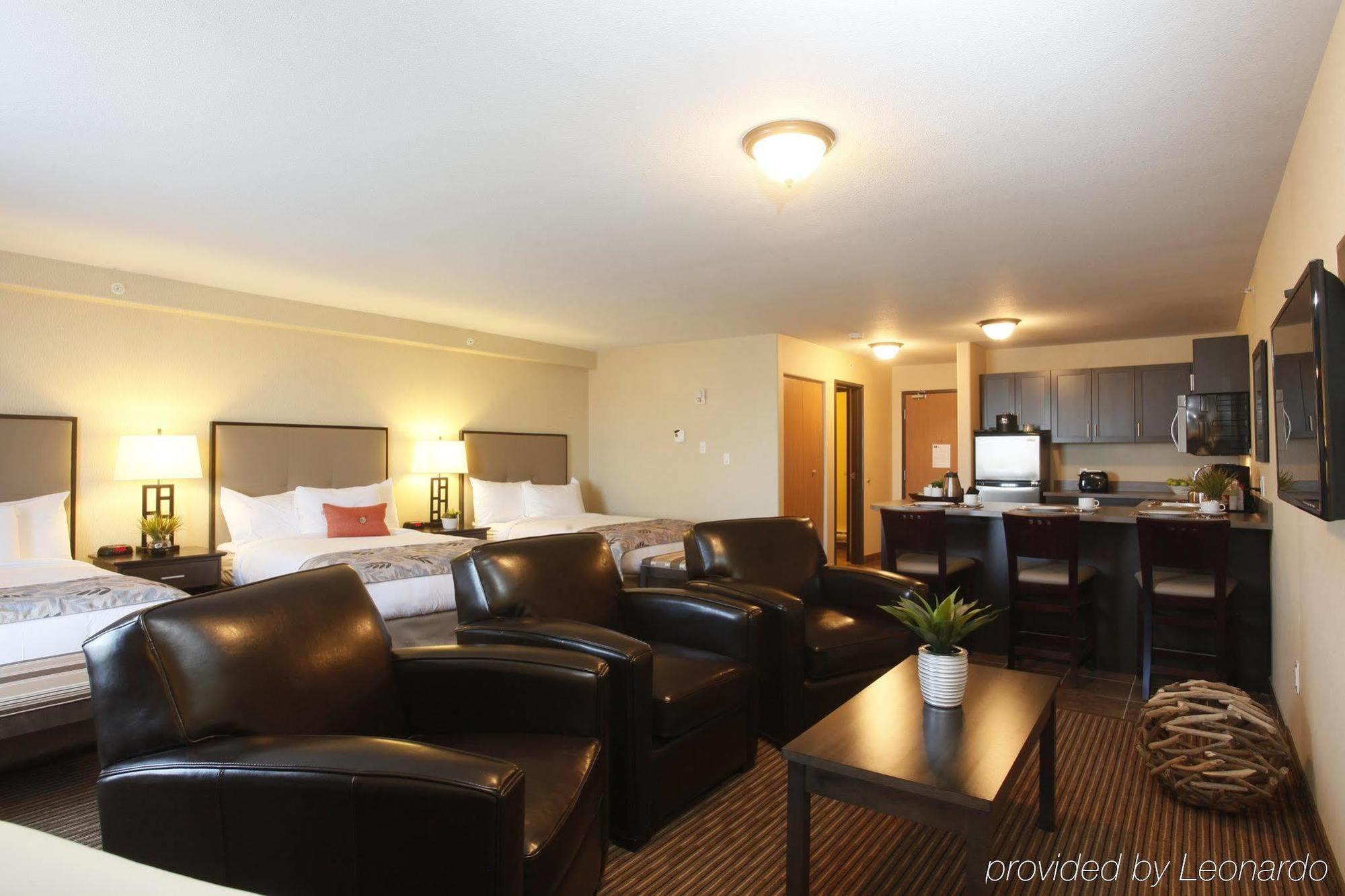 Pomeroy Inn & Suites At Olds College Εξωτερικό φωτογραφία
