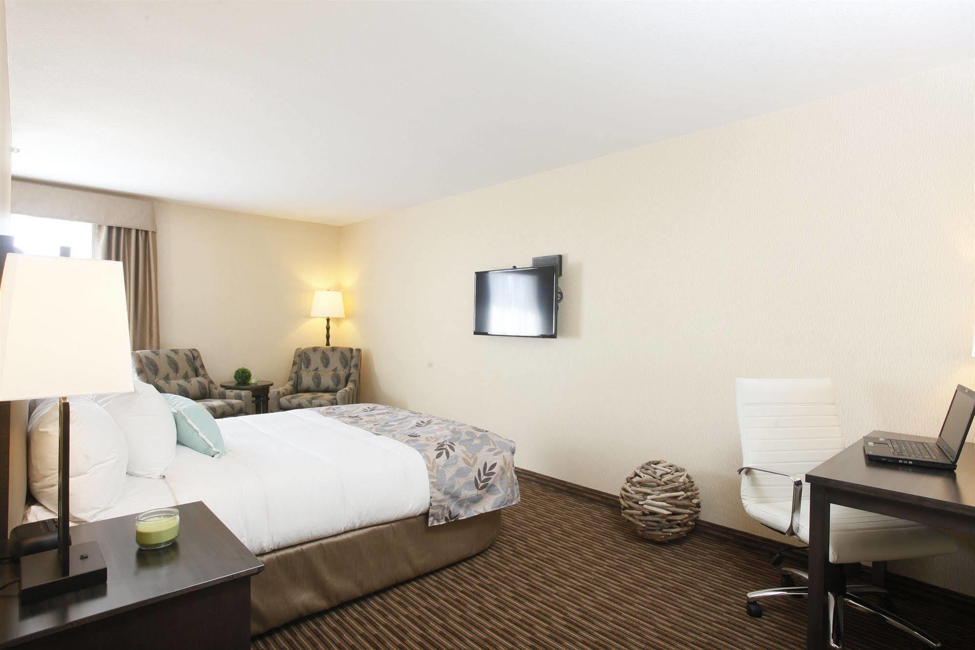 Pomeroy Inn & Suites At Olds College Εξωτερικό φωτογραφία