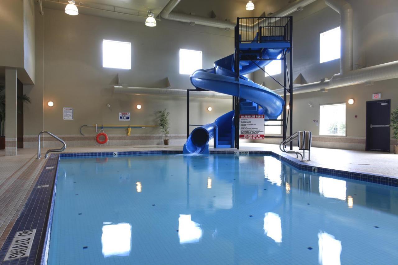 Pomeroy Inn & Suites At Olds College Εξωτερικό φωτογραφία